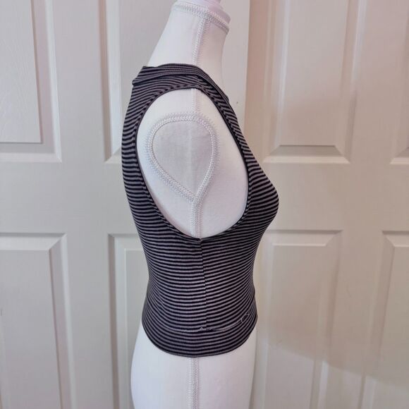 Sleeveless Mock Neck Top Brown - Small/Medium - Picture 4 of 4